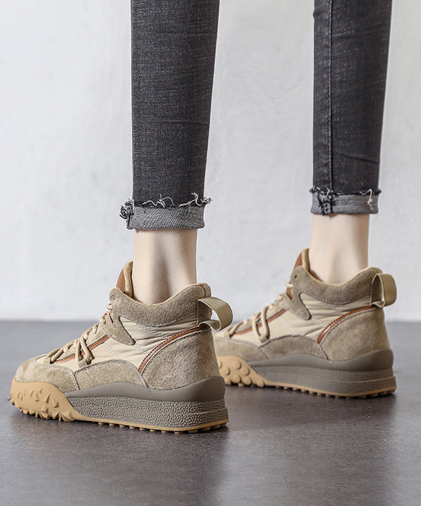 Zapatos planos con plataforma de ante color caqui 2025 con cordones y forro de lana afelpada