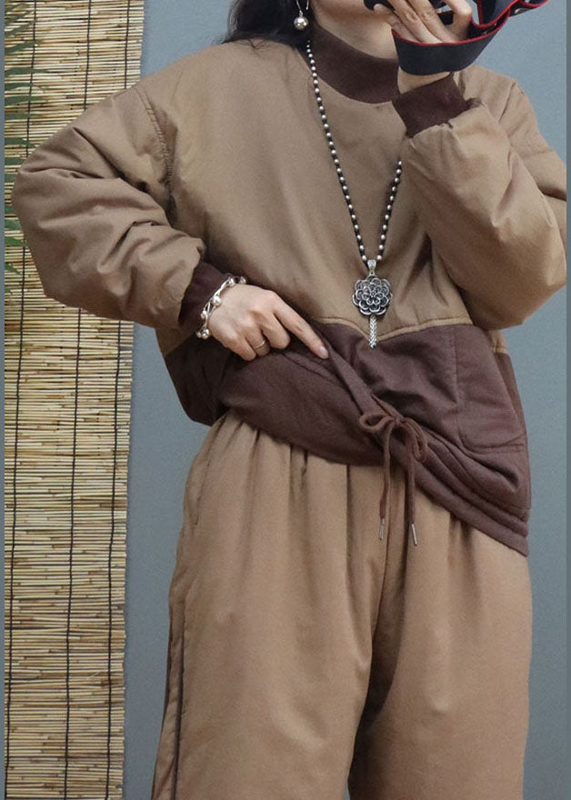 Khakifarbenes, warmes Zweiteiler-Set mit feiner Baumwollfüllung für den Winter