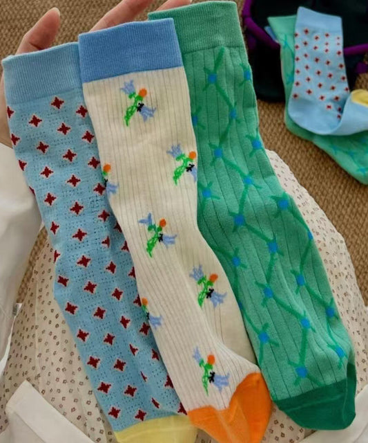 Korean Dopamine Contrasting Design Breathable Mid Calf Socks