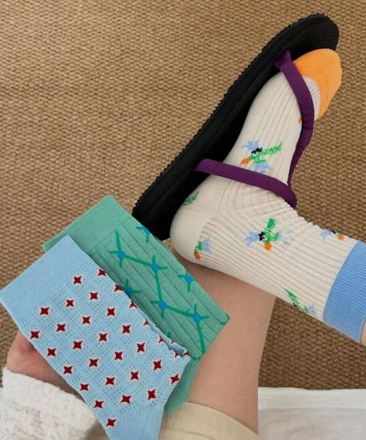 Korean Dopamine Contrasting Design Breathable Mid Calf Socks