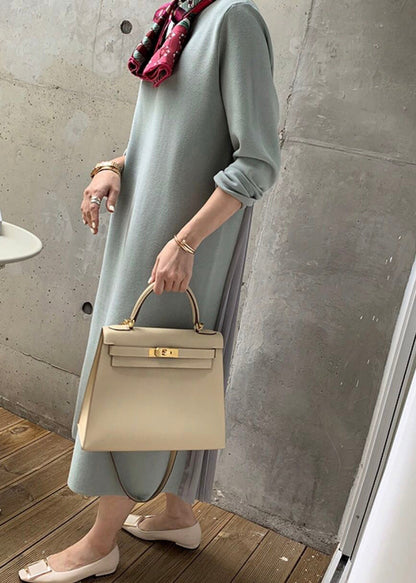 Hellgrünes, knittriges Patchwork-Baumwoll-Winter-Sweatshirtkleid mit Rundhalsausschnitt