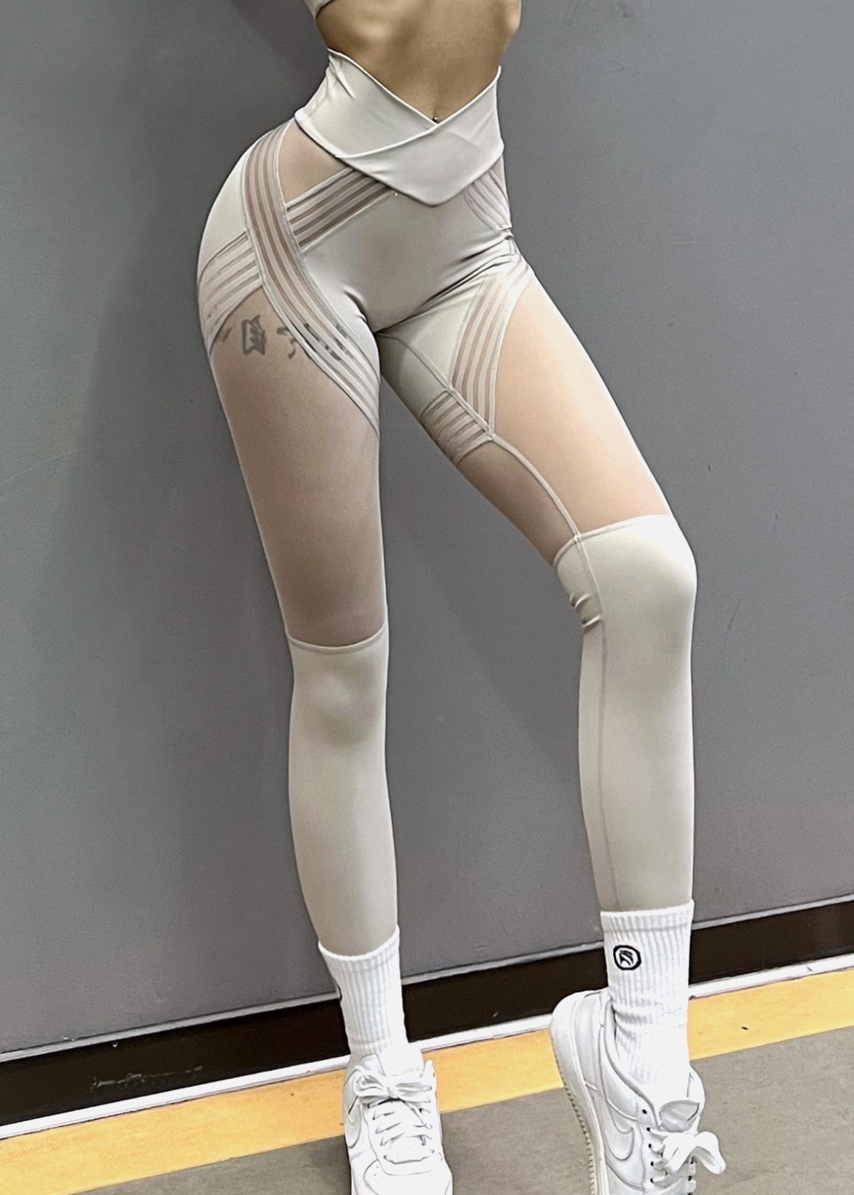 Light Grey High Waist Capri Running Leggings