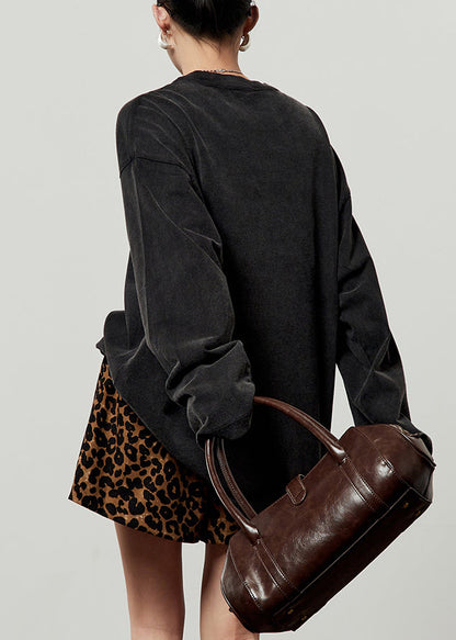 Camiseta holgada de algodón con cuello redondo y estampado negro para primavera