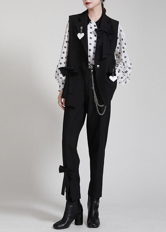 Lockere schwarze PeterPan-Kragen-Knopfschleife, ärmellose Weste