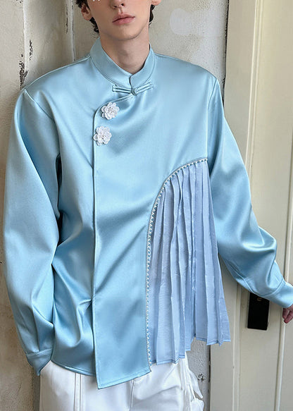 Lässiges blaues Herrenhemd aus Baumwolle mit chinesischen Knöpfen und Knitter-Patchwork-Muster für den Frühling