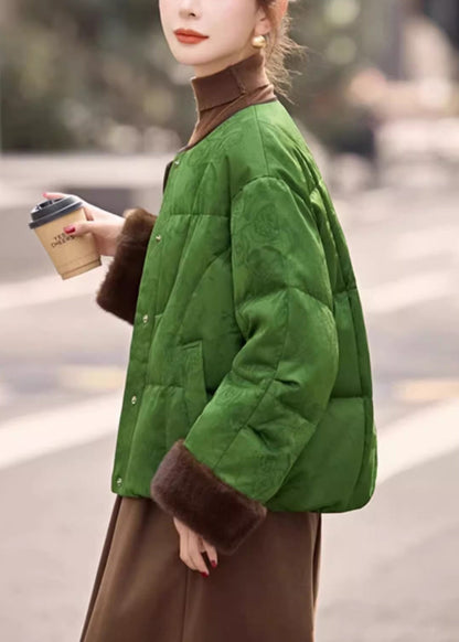 Abrigos de plumón holgados de color verde con cuello redondo y retazos mullidos para invierno