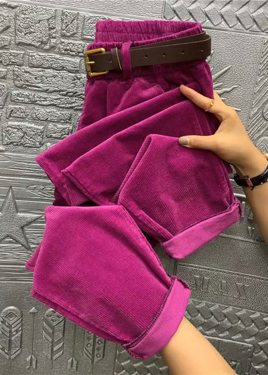 Locker geschnittene grüne Haremshose aus Cord mit Taschen und elastischem Bund für den Herbst