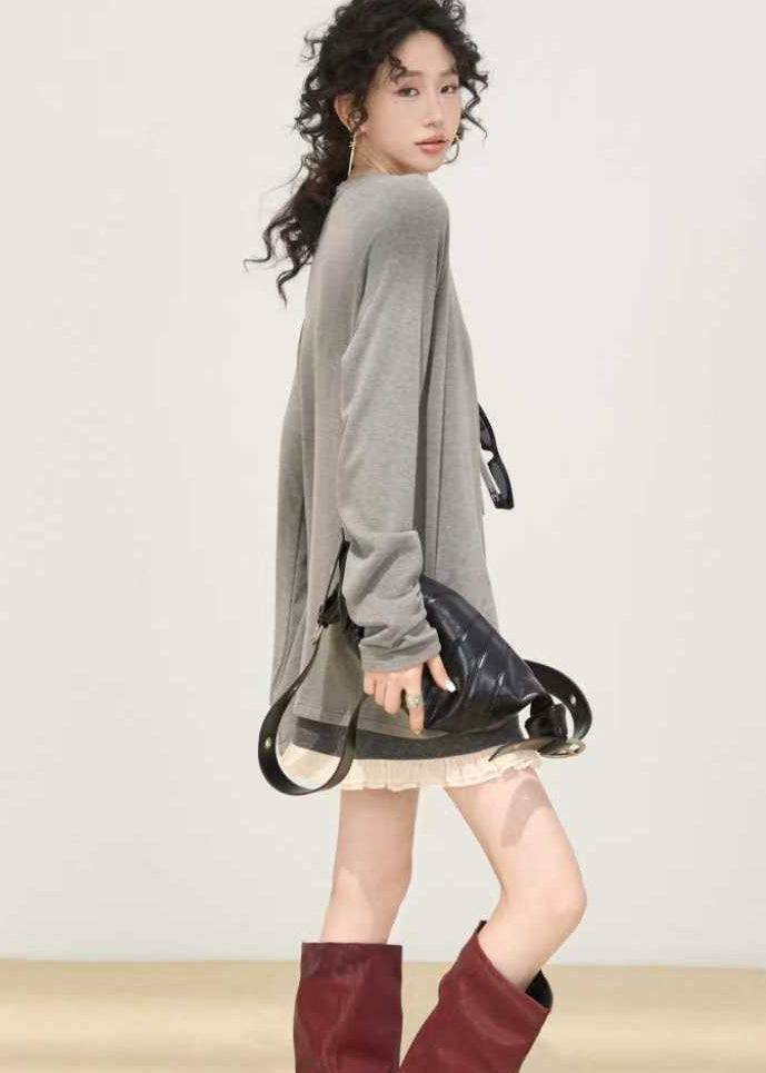 Camisa holgada de algodón gris con cuello redondo y efecto tie-dye para primavera