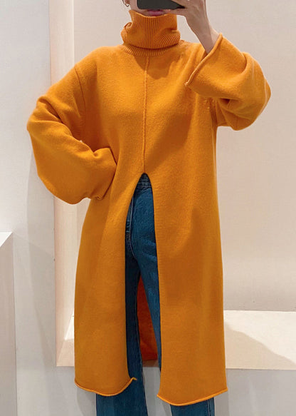 Vestido suéter de punto holgado de cuello alto naranja con abertura delantera para invierno