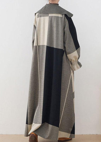 Loose Plaid Peter Pan Collar Pockets Coats Long - SooLinen