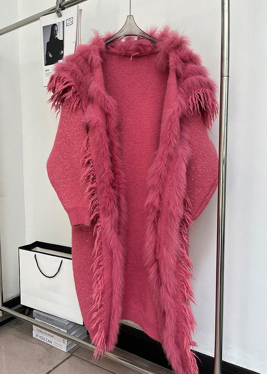 Locker geschnittene Wollmäntel mit Rosen-Fuchskragen und Patchwork-Design für den Winter