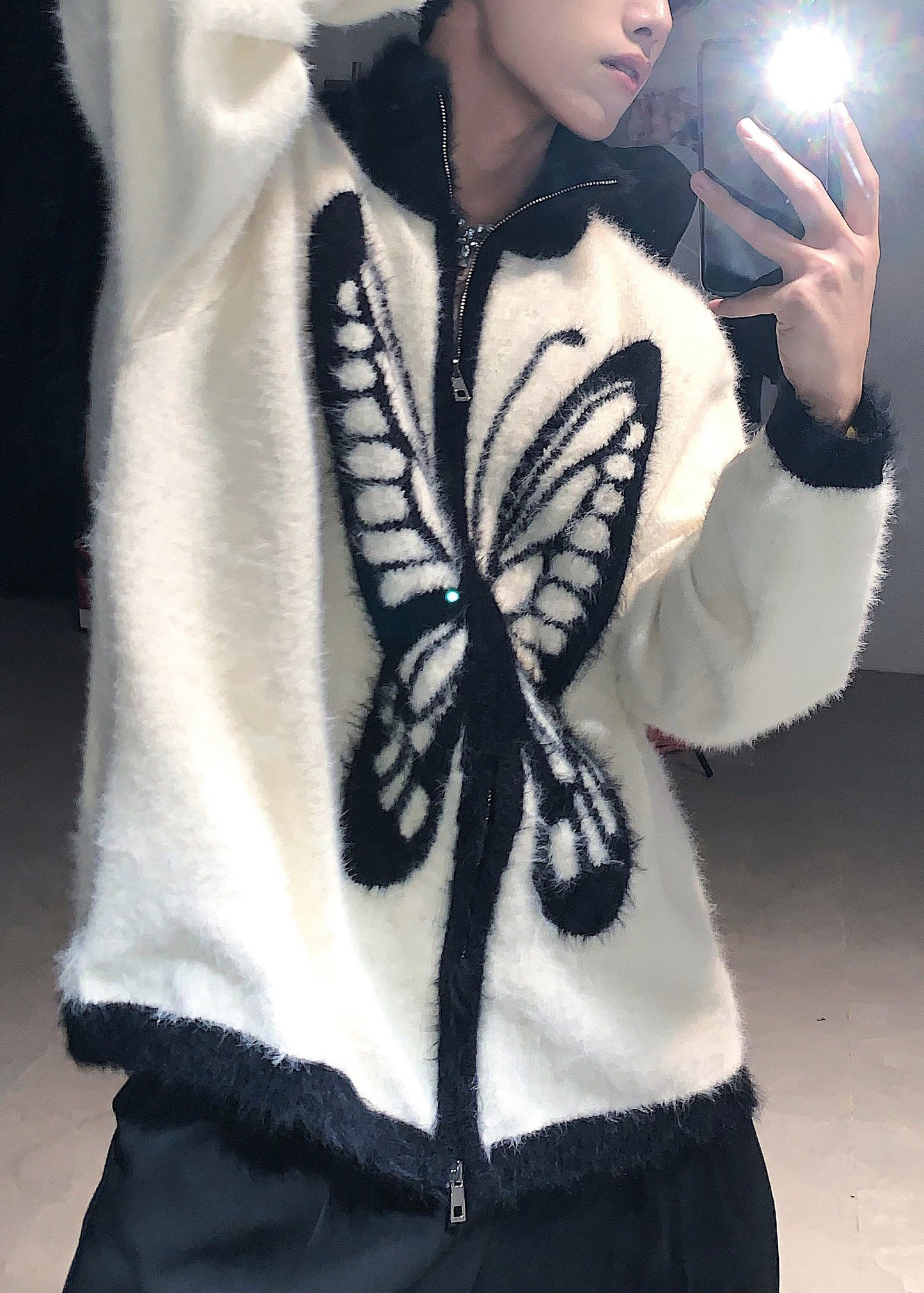 Loose White Stand Collar Zip Up Butterfly Knit Mens Coat Fall