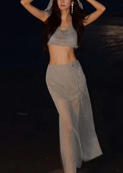 Luxuriöses Dessous-Set aus kurzem, grauem Pailletten-Kapuzentop und Maxirock