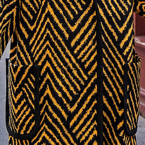 Luxuriöser langer Mantel mit schwarzen und gelben Streifen, locker sitzender O-Ausschnitt, Mäntel, Boutique-Taschen, Wolljacken