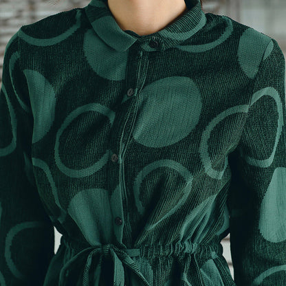 Luxuriöser schwarzgrün gepunkteter Maximantel lässiger Jacquard Peter Pan Kragen Feine Baggy Kleider