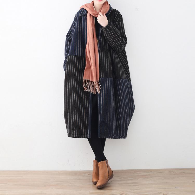 Luxuriöser blau-schwarz gestreifter Daunenmantel, übergroße Pufferjacke aus Wolle, feine Patchwork-Winteroberbekleidung