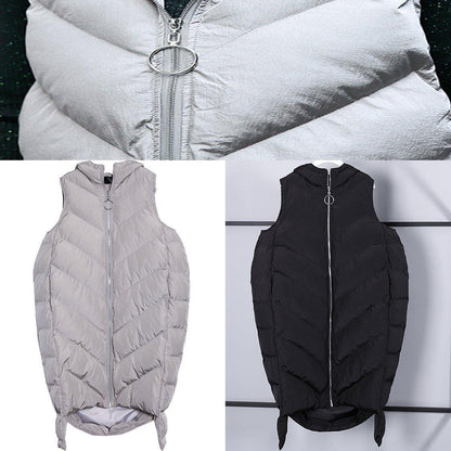 Luxus graue Daunenjacke lässiger Steppmantel mit Kapuze und Reißverschluss für Damen Ärmellose Oberbekleidung