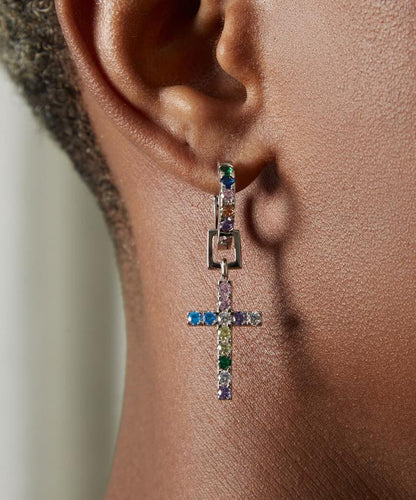 Pendientes de aro con cruz de circonita y arcoíris en plata de ley para hombre