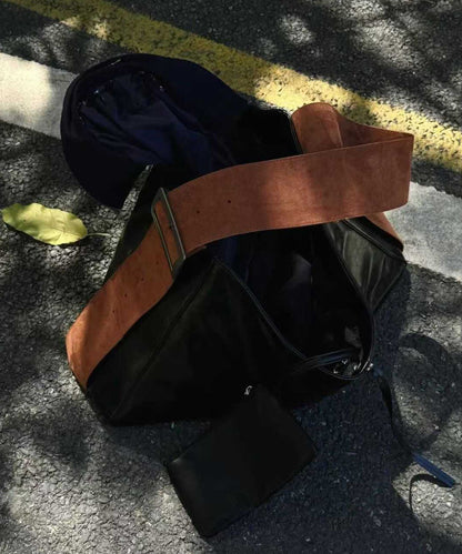 Moderne schwarze Umhängetasche aus Kunstleder mit großem Fassungsvermögen