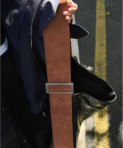 Moderne schwarze Umhängetasche aus Kunstleder mit großem Fassungsvermögen