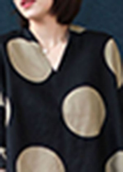 Moderne schwarze Leinenoberteile mit V-Ausschnitt und Punktdruck