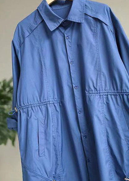 Moderne blaue Trenchcoats aus Baumwolle mit Peter-Pan-Kragen und Taschen für den Frühling