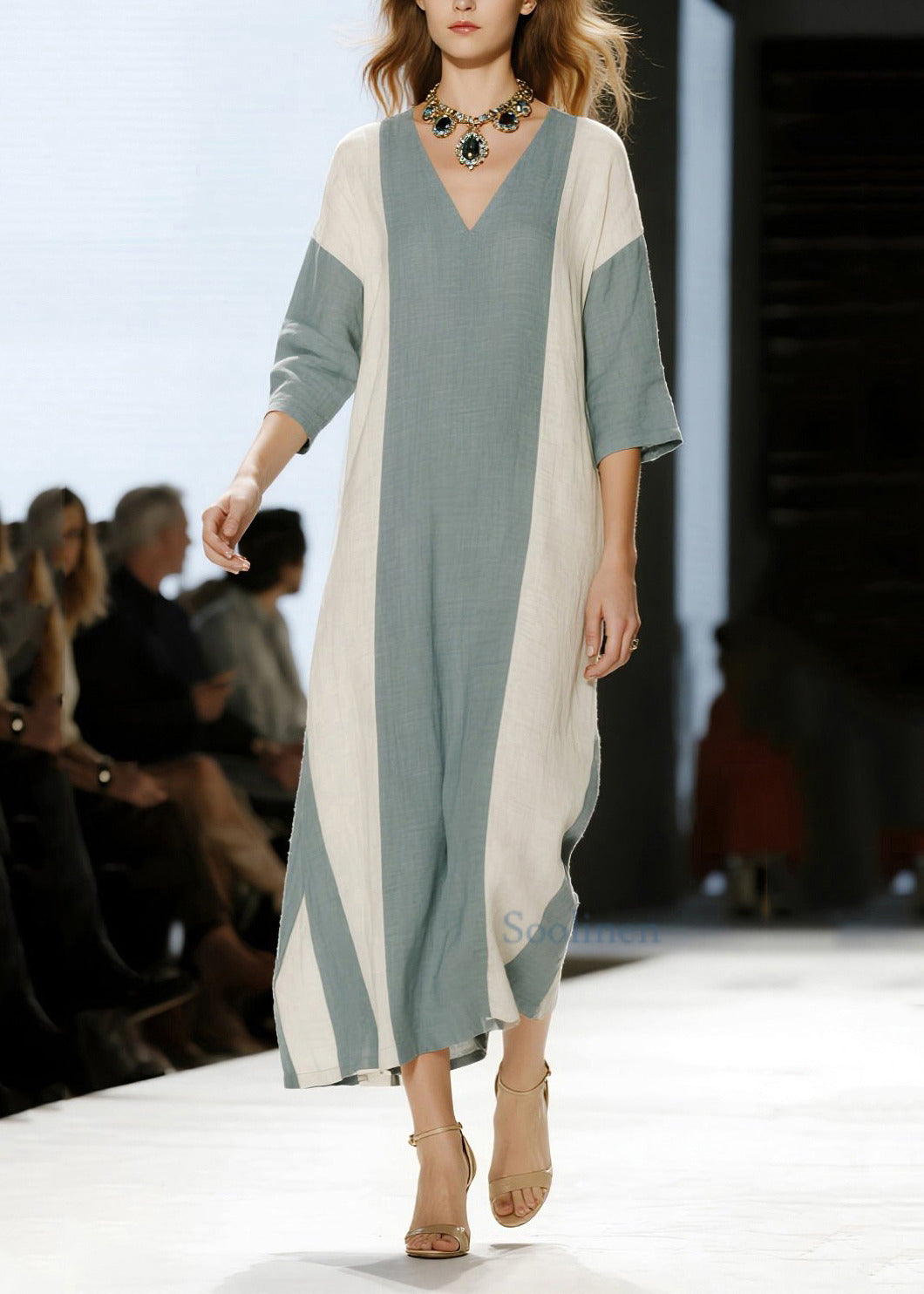 Vestido largo moderno de algodón con cuello en V y patchwork en azul, de media manga