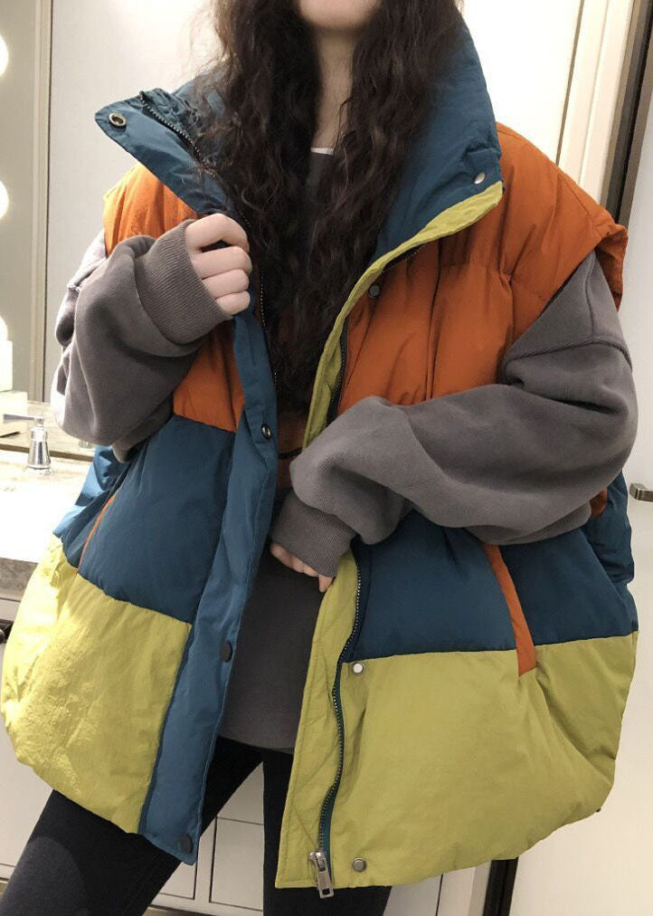 Moderne Colorblock-Winterweste mit Stehkragen und Patchwork-Muster, warm, mit Entendaunen