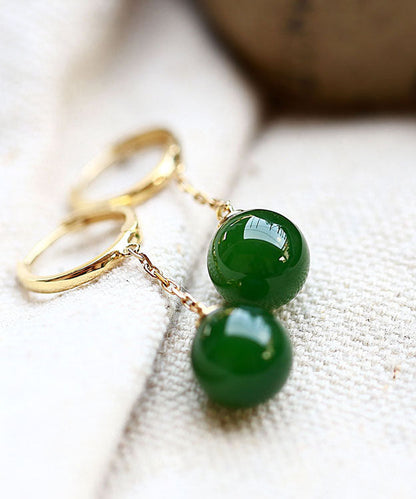 Pendientes modernos de jade verde dorado de 18 quilates en plata de ley