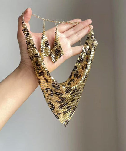 Modern Leopard Stainless Steel Triangular Bandage Pendant Necklace Two-Piece Set