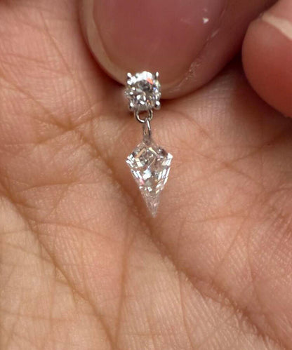 Pendientes modernos de plata de ley con borlas y circonitas en forma de gota de agua