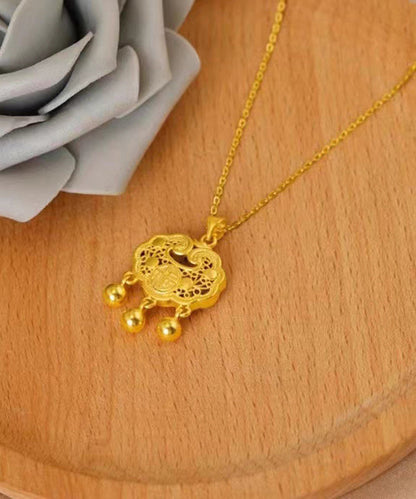 Collar con colgante de borla con cierre de seguridad de acero inoxidable naranja moderno