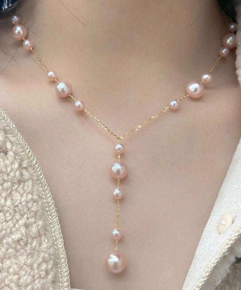 Collar moderno con colgante de jade y estrella del cielo de aleación rosa