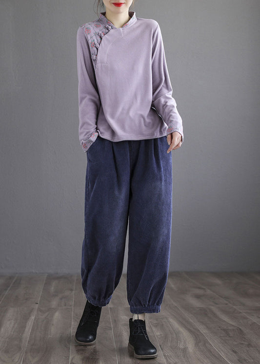 Modernes lila besticktes Knopf-Blumen-Baumwolltop für den Herbst