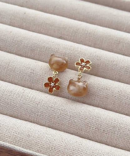 Pendientes modernos de resina roja con diseño floral de gato