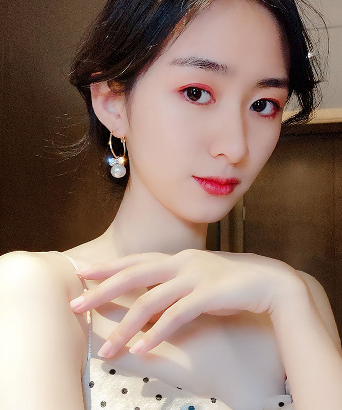 Pendientes modernos de plata de ley blanca con circonitas y perlas