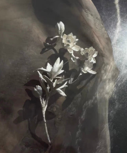 Pendientes florales modernos de plata de ley blanca