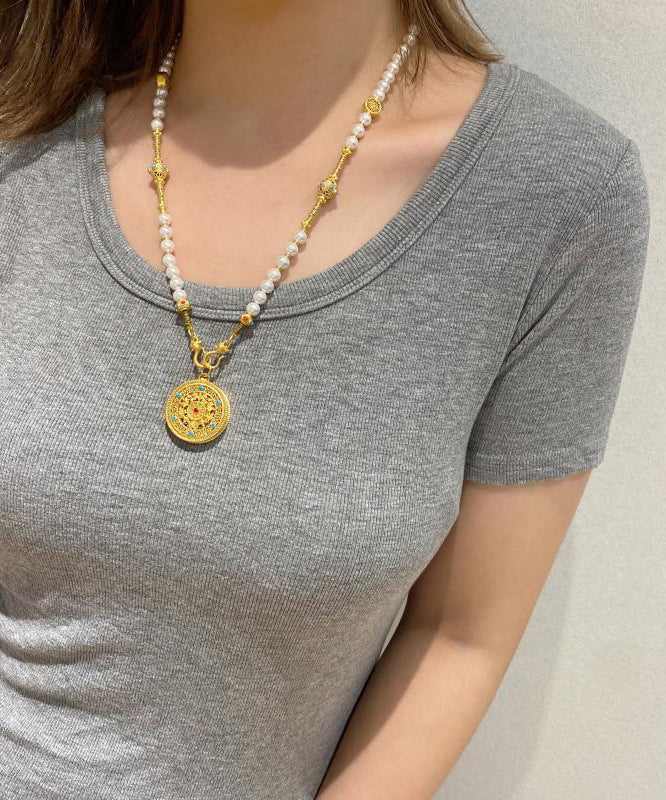 Moderne Halskette mit Anhänger aus weißem Sterlingsilber mit Perlen und Türkis