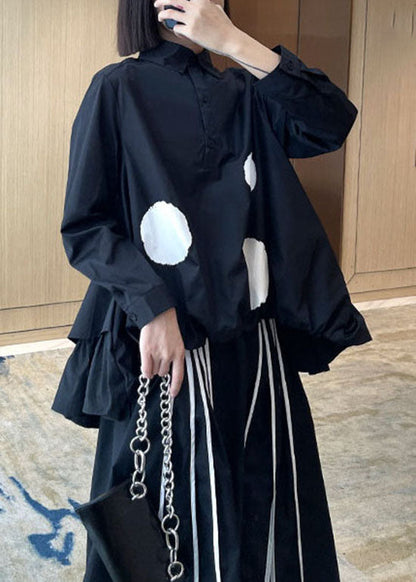 Modernes schwarzes Low-High-Design Peter Pan Kragen Punkt Patchwork Shirt Tops Frühling