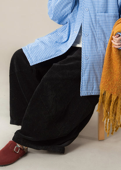 Pantalones anchos de pana de cintura alta y color negro natural para primavera.