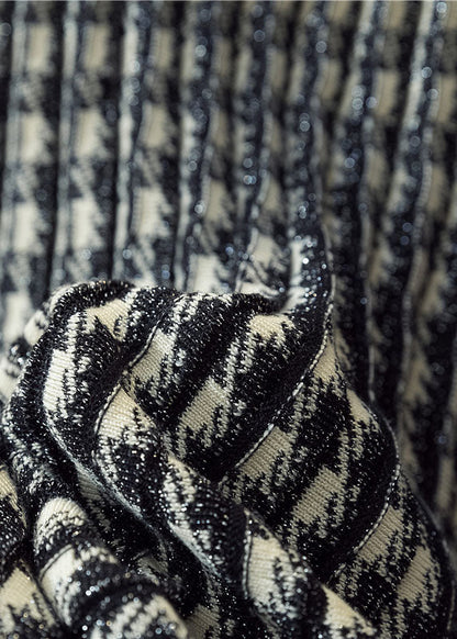 Natürlicher schwarzer karierter Strick-Faltenrock Frühling