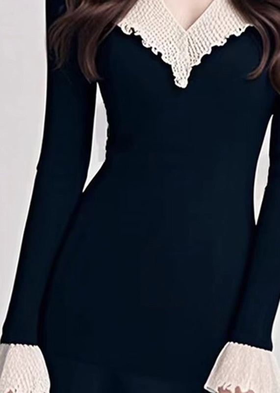 Vestido de punto con cuello en V y patchwork en color negro natural para primavera