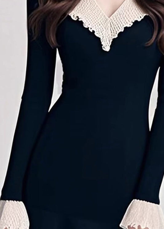 Vestido de punto con cuello en V y patchwork en color negro natural para primavera