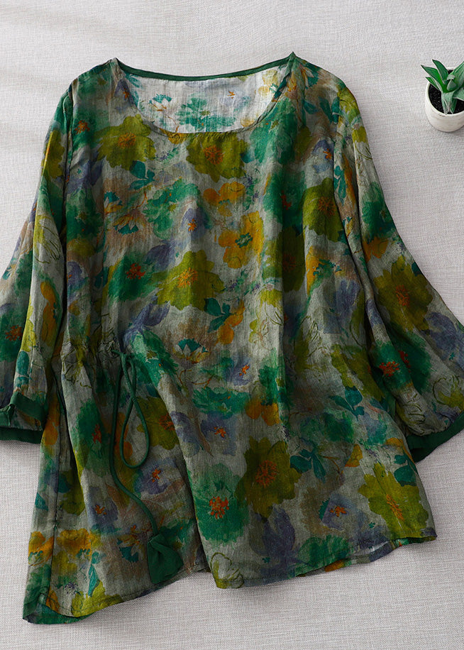 Blusa de lino arrugada con cuello redondo y estampado verde natural de manga larga