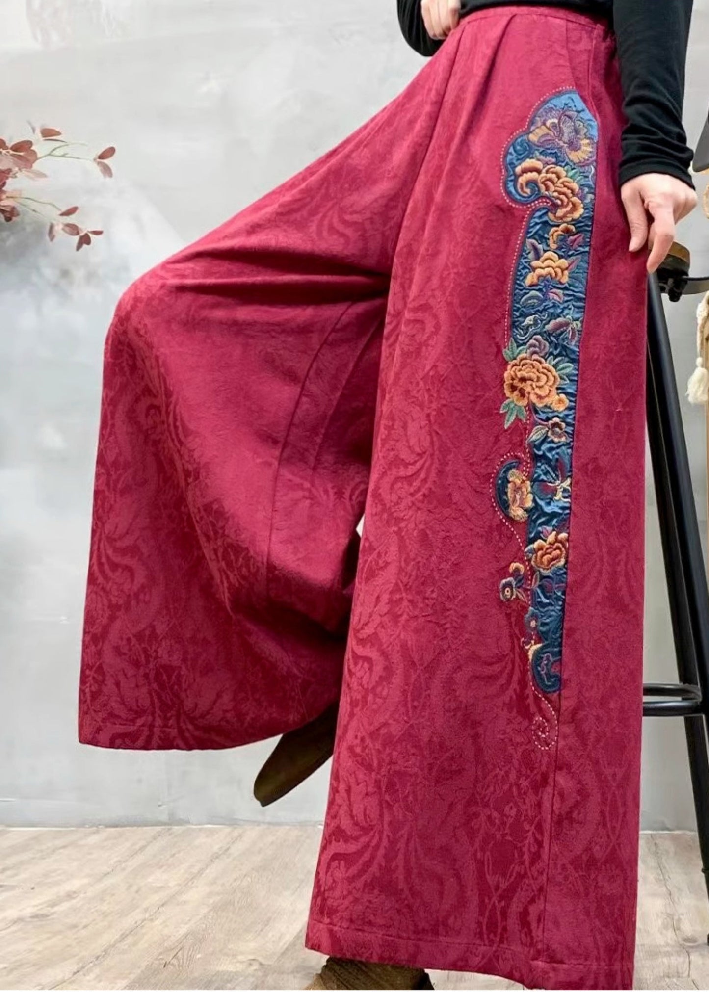 Natural Red Embroidered Jacquard Linen Straight Pants Spring