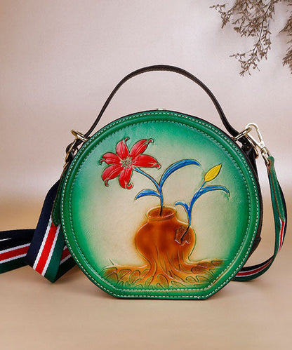 Handtasche aus Kalbsleder mit Prägung in Naturgelb