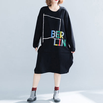 Natürliche schwarze Baumwollkleider Pakistanische Kleiderschränke Kurze Kleider mit Buchstaben