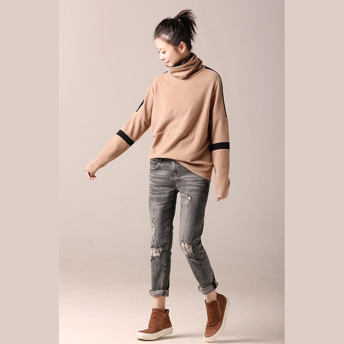 Natürliche Baumwoll-Leinen-Tops Damen Feiner Stehkragen Inspiration Khaki Silhouette Top Patchwork