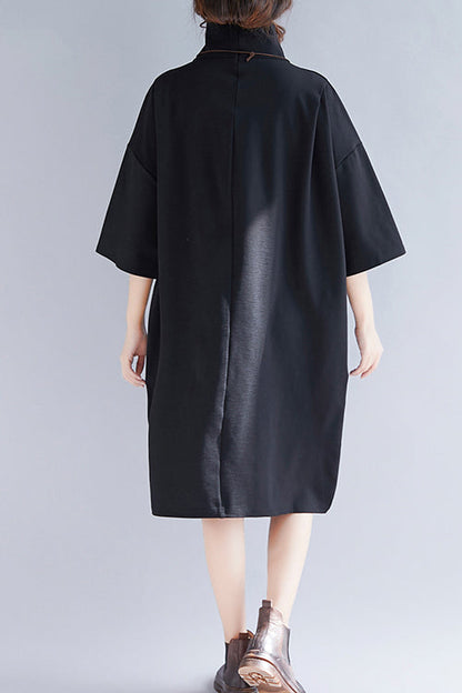 Natürlicher Stehkragen Halbarm Strickkleider Mom Knit schwarzes Baggy-Kleid Frühling