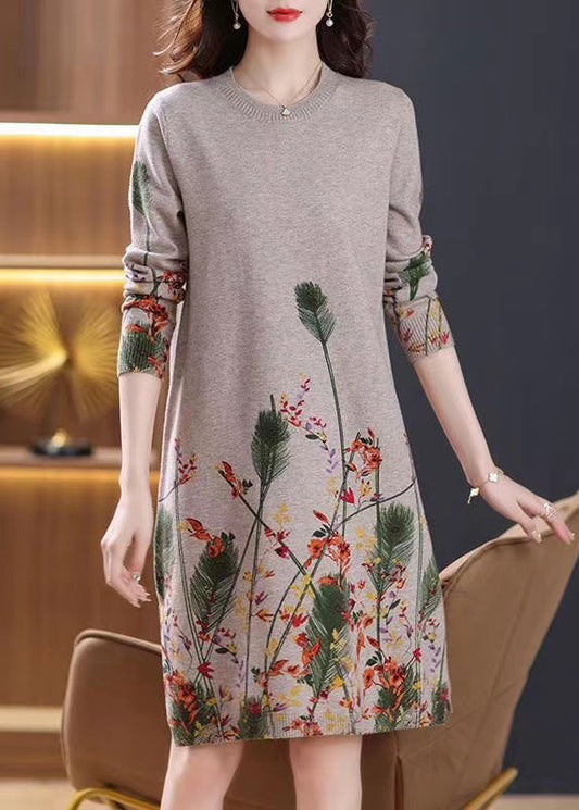 Neue, kuschelige Strickkleider mit Kamelmuster und seitlichem Schlitz